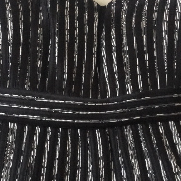 Black and white cocktail dress - Picture 3 of 7